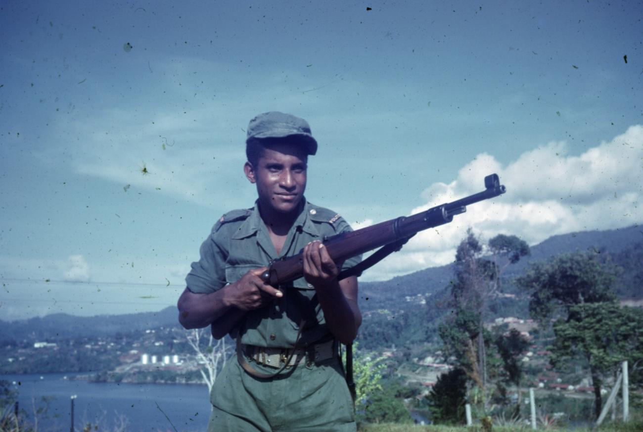 BD/66/38 -
Member of the Papuan Volunteer Corps