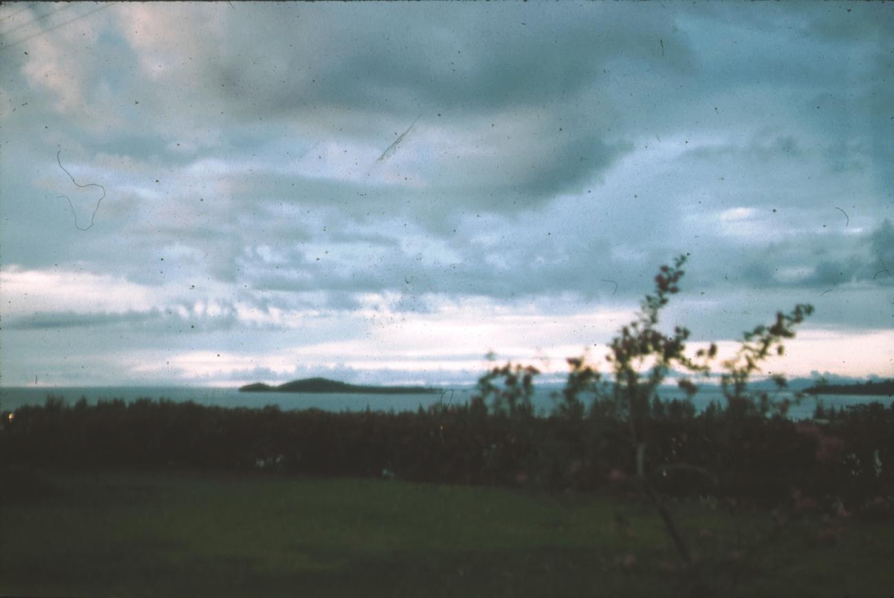 BD/171/497 -
Baai met eiland.