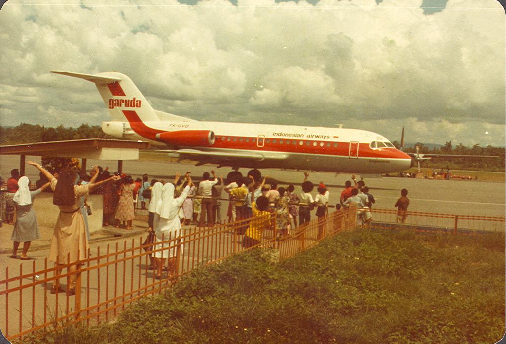 BD/269/514 -
Op Sentani Airport