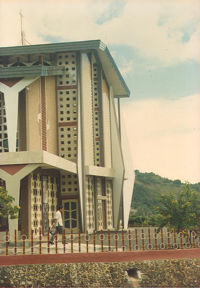 BD/269/609 - 
Nieuwe kathedraal in Jayapura
