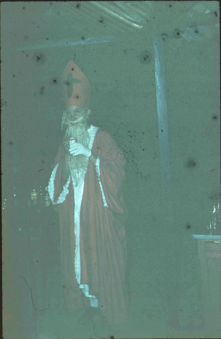 BD/171/1070 -
Feestje, Sinterklaas.