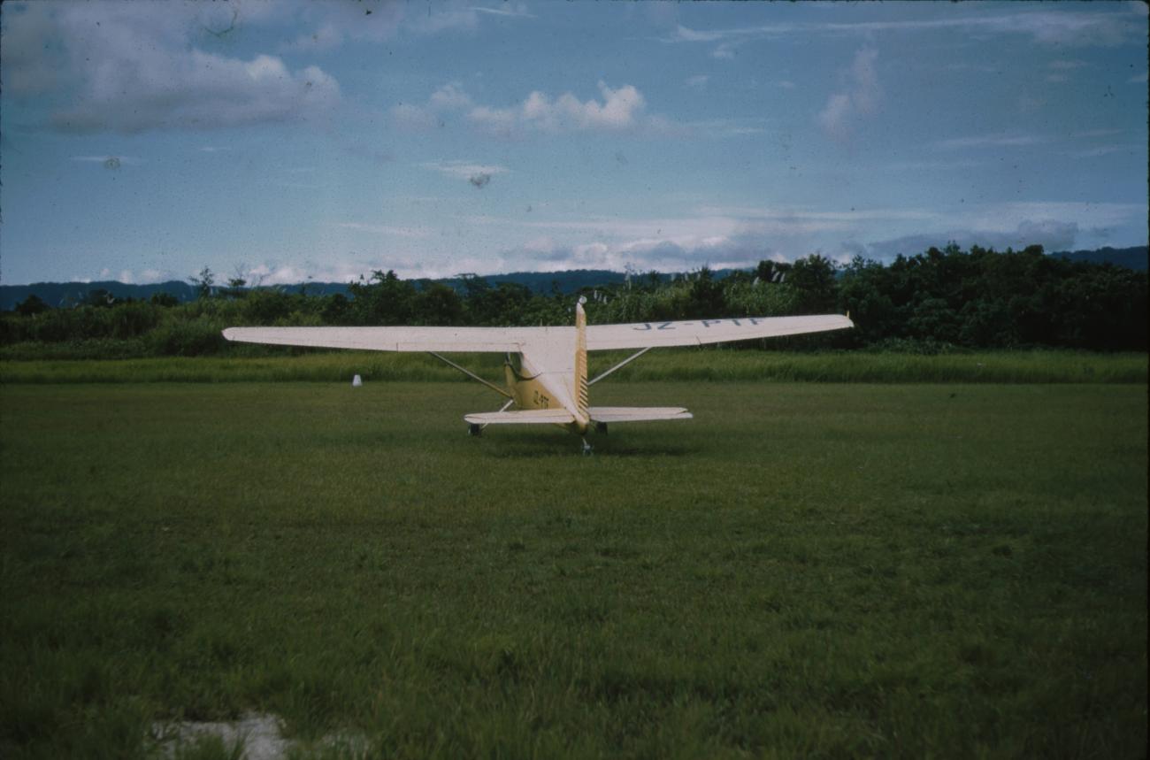 BD/171/1349 -
Klein vliegtuig.