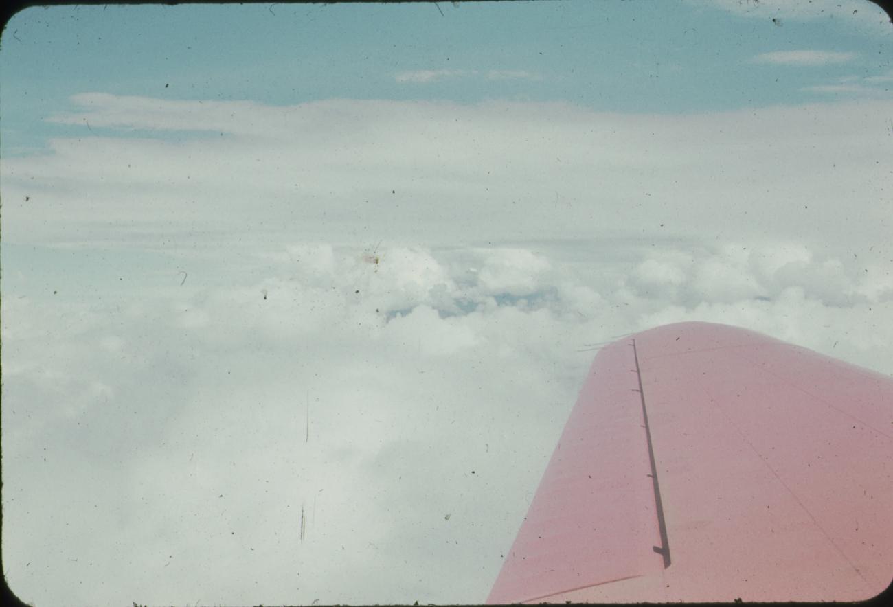 BD/171/1559 -
Luchtfoto van wolkendek.