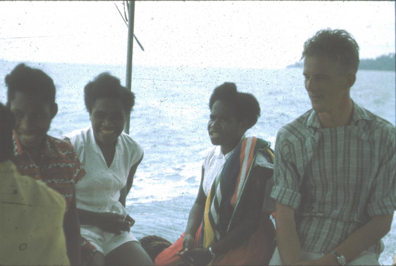 BD/171/736 -
Mensen op boot