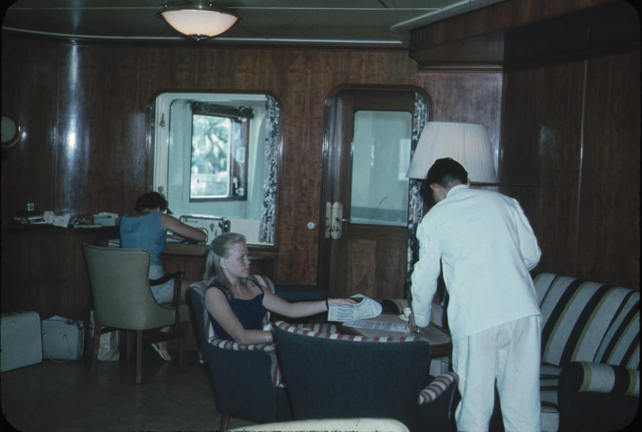 BD/171/1934 -
Lounge schip.