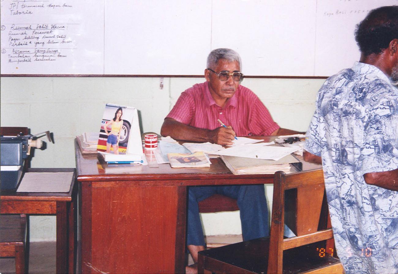 BD/269/1095 - 
Directeur P.P.R. Kalix Mus
