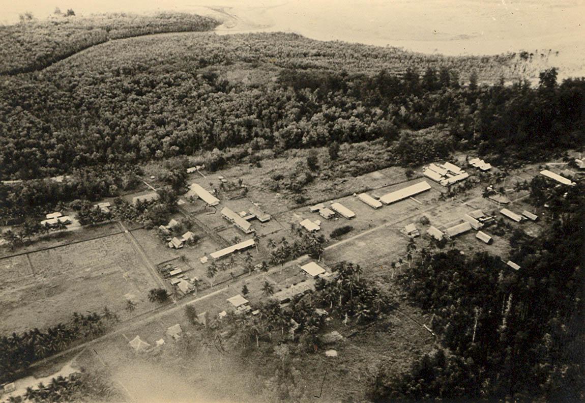 BD/269/1127 -
Kokoanu gezien vanuit het vliegtuig