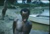 BD/209/1094 Man bij rivier