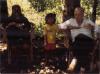 BD/309/94 Dorp Bogor, aan de maaltijd. Niet publiceren, niet in Nieuw Guinea