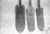 BD/216/126 Drie bewerkte bladen van peddels