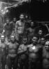 BD/216/87 Groep mannen uit Asmat, 