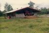 BD/269/85 Bouw van de nieuwe school in Timika