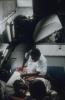 BD/171/1434 Passagiers schip, kinderen in provisorisch bed.