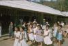 BD/171/703 Kinderen op school